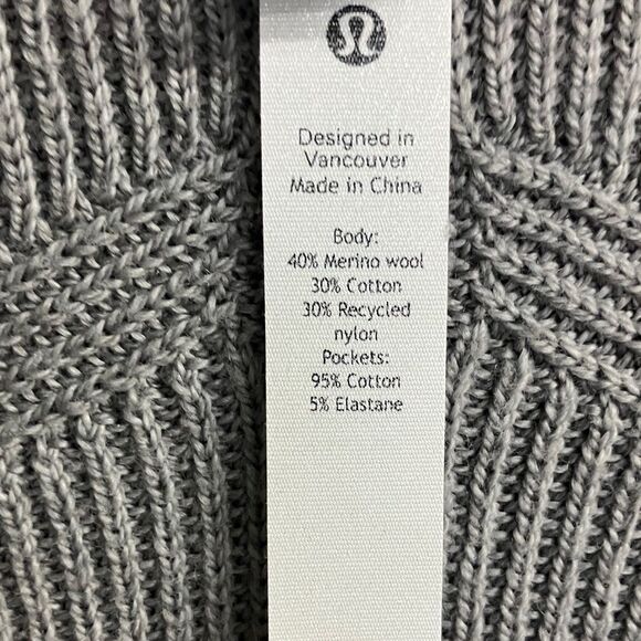 Lululemon merino wool blend Gray Women's Open Pocket Cardigan Size 8 - Picture 3 of 8